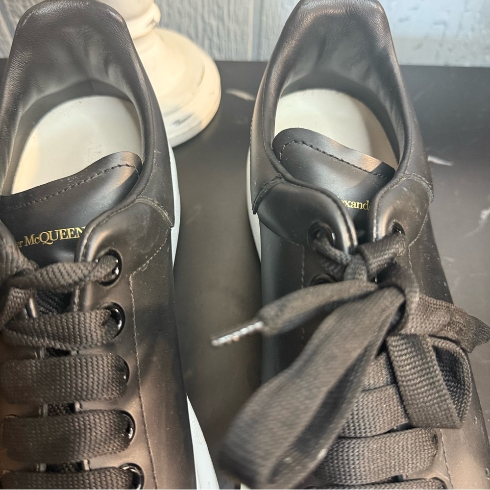 Alexander McQueen Black Sneakers with White Platform - Picture 2 of 6